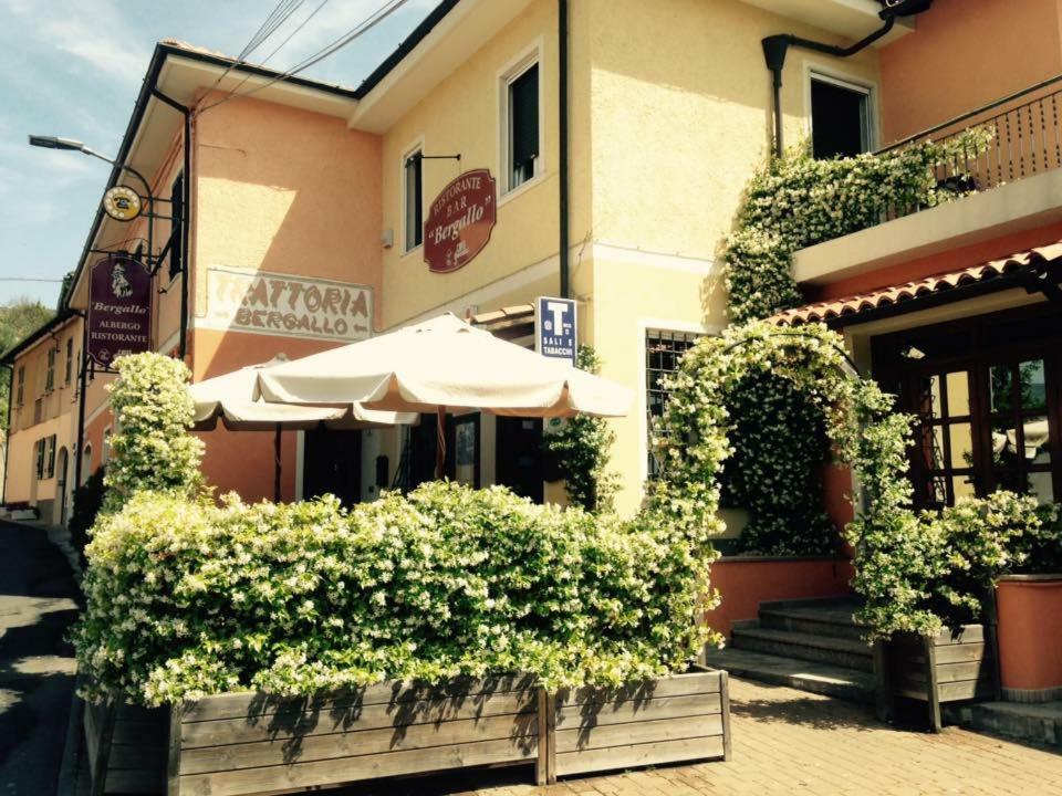 Albergo Ristorante Bergallo Tovo San Giacomo Εξωτερικό φωτογραφία